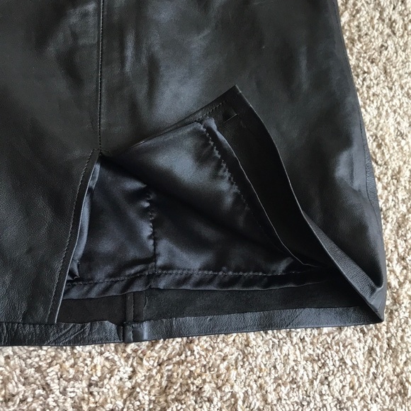 Viparo | 100% Leather Skirt - Picture 7 of 8